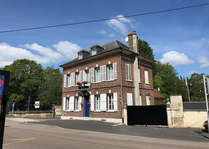 Maison Quatre Freres